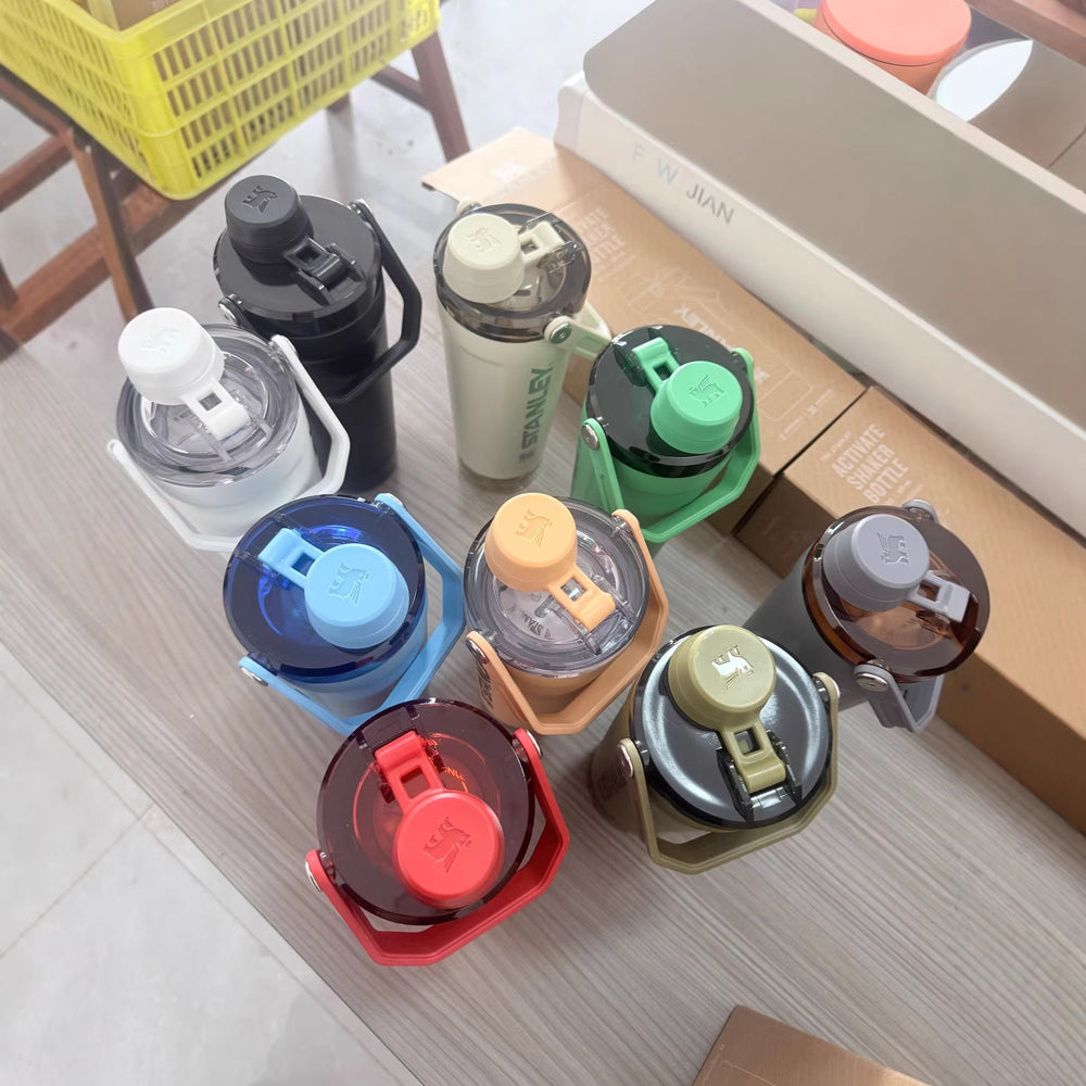 popular handle stainless steel thermos cup stanley sports fashion shaker cup large capacity car water cup