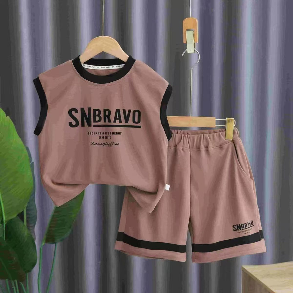 Boys' summer outfit set:  new summer collection - sleeveless sportswear for older boys, cool and trendy style