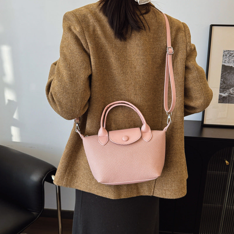 French fashion retro dumpling bag women's 2025 new simple texture shoulder bag versatile messenger bag mobile phone bag