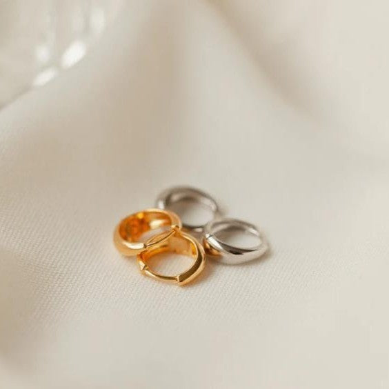 European and american cross-border fashion versatile hoop earrings exquisite mini ear cuff earrings 2024 summer new women's jewelry