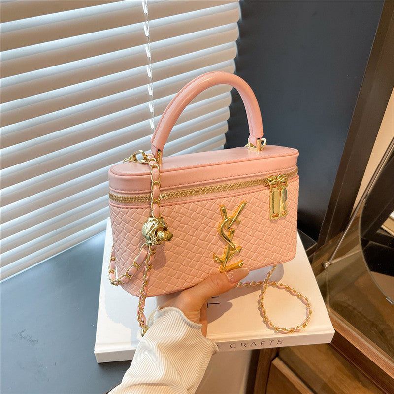 Cross-border French niche portable box bag women's summer diamond chain small square bag fashion commuter messenger mouth red envelope