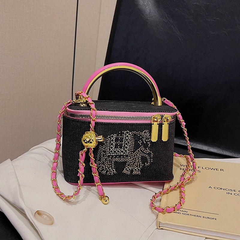 Spring and summer high-end fashion shoulder small square bag women's 2025 new niche design messenger bag fashion box bag