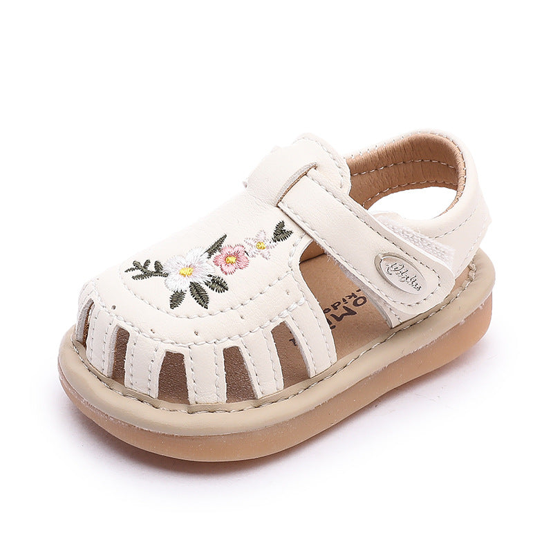 Summer baby first walker shoes, breathable infant sandals, non-slip soft sole squeaky shoes for girls, 0-2 years old