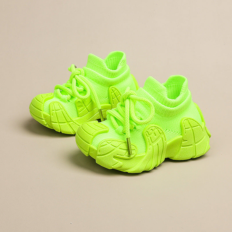 Kids' athletic shoes - spring/autumn boys' casual sneakers, mesh flyknit girls' sock shoes, baby white shoes, ages 1-7