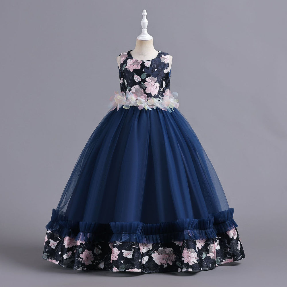 Ready-to-ship wholesale children's formal dresses, featuring a petal waistband and princess silhouette, perfect for little girls' birthdays, piano recitals, and performances