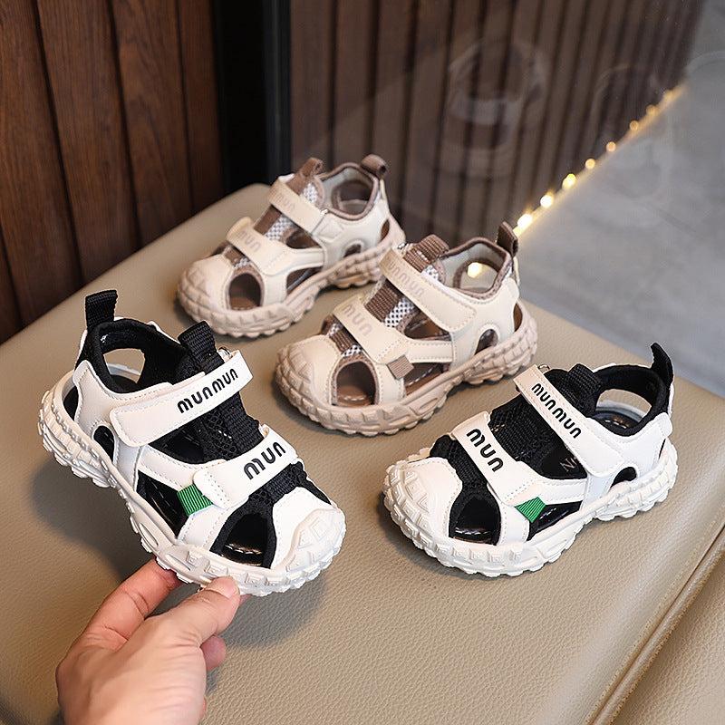 Kids' breathable mesh sandals - frame shoes for boys, athletic sandals for toddlers and young children, anti-kick closed-toe protective toe breathable sandals