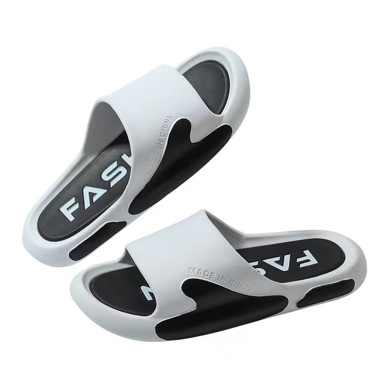 2022new arrival slippersmensummerfashioncoupleoutwear stepping on shit feeling non-slipthick sole home sandals slippers wholesale