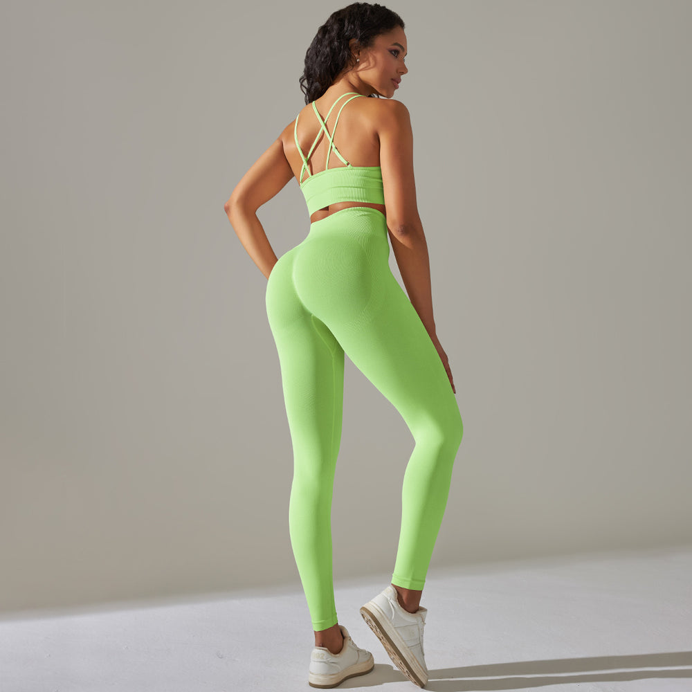 European and american new seamless yoga outfit for women - peach lift, high-waisted, tummy control, tight leggings set for running, sports, and fitness