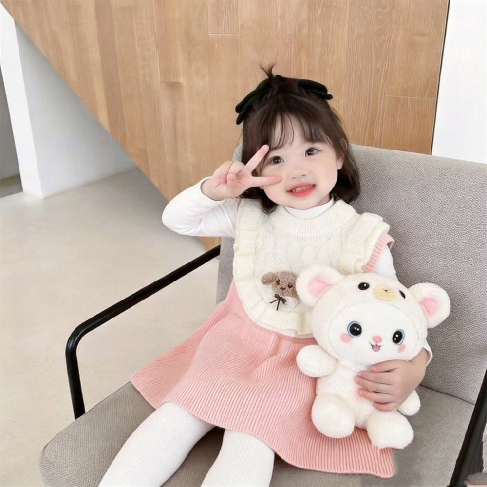Spring new arrival: sweet cartoon knitted vest dress for little girls