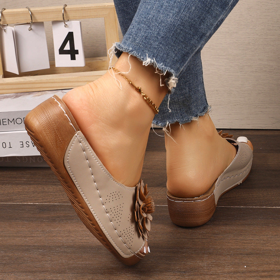 2026 summer new arrival: plus-size platform wedge slides - women's casual floral open-toe slippers, trendy fashion footwear for export