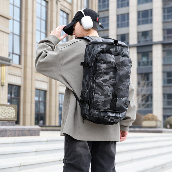 Tide and cool casual portable travel bag, multi-functional, practical and simple messenger fitness bag, wet and dry separation, double back storage bag.
