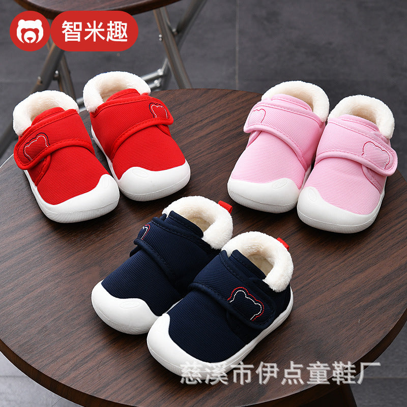 Baby walking shoes for girls, autumn/winter infant shoes, toddler shoes (0-1-2 years), soft sole fleece-lined cotton shoes, baby boy shoes