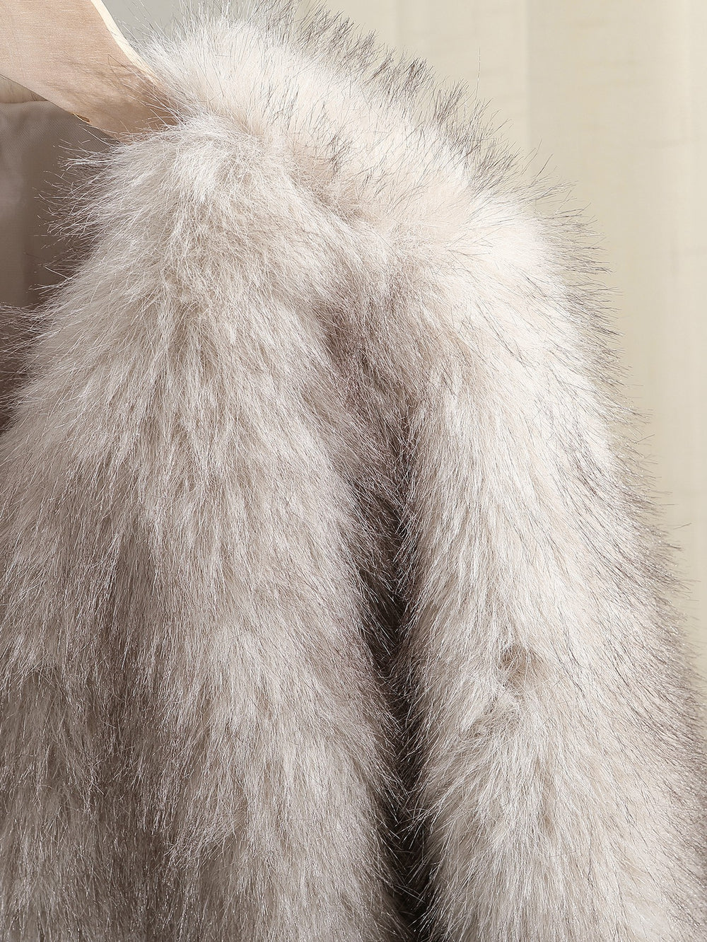 cross-border e-commerce hot seller: faux fur fashion warm hooded jacket