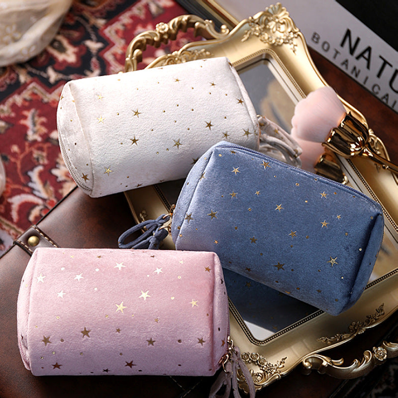 Flannel star hand-held cosmetic bag simple portable storage bag beautiful girl trend red envelope mobile phone storage bag