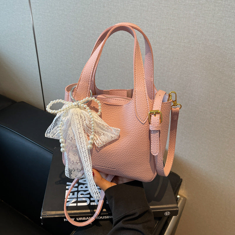 Foreign trade advanced sense small bag women 2025 new fashion versatile messenger bag summer super fire handbag bucket bag
