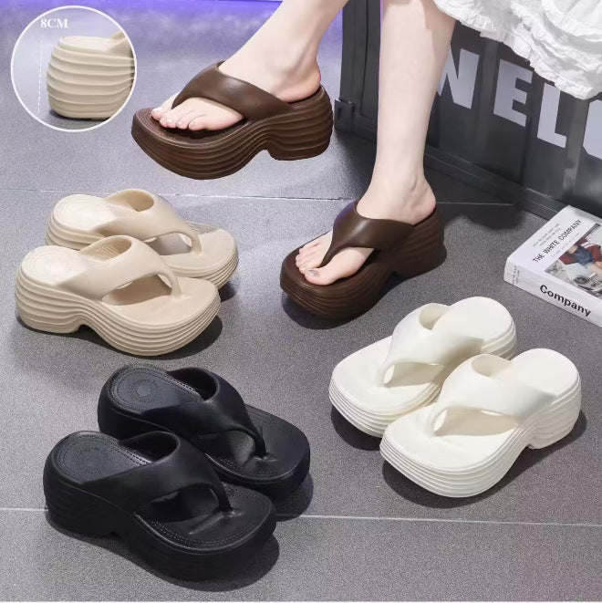 New 2026 summer women's platform sandals: trendy, height-boosting beach slides - versatile flip-flops for everyday wear