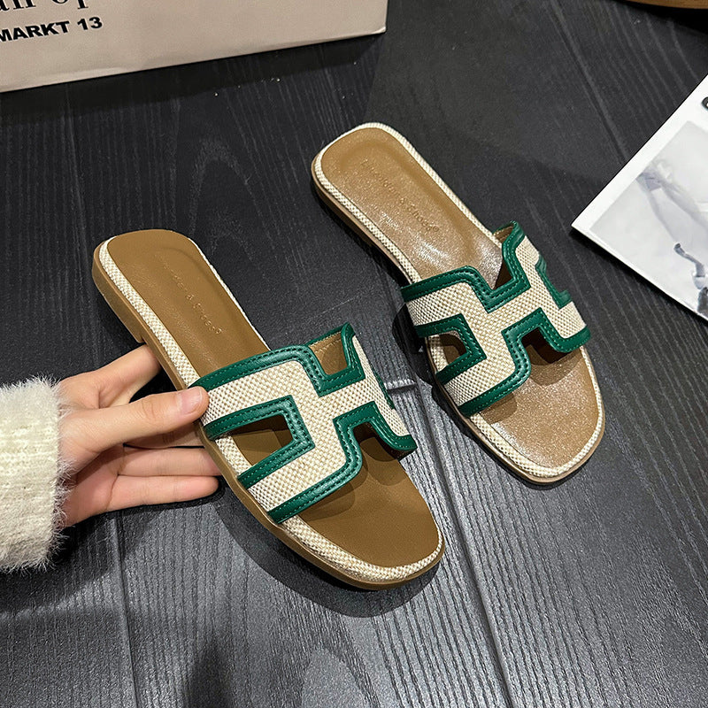 Flat bottom outer wear one-word cool slippers women's 2024 summer new travel and vacation color matching beach slippers  slippers