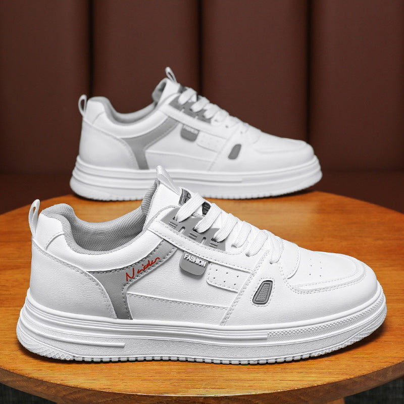 Spring men's shoes 2026 new lightweight versatile sneakers soft sole non-slip casual running shoes men's trendy skate shoes
