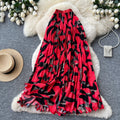 Almond red