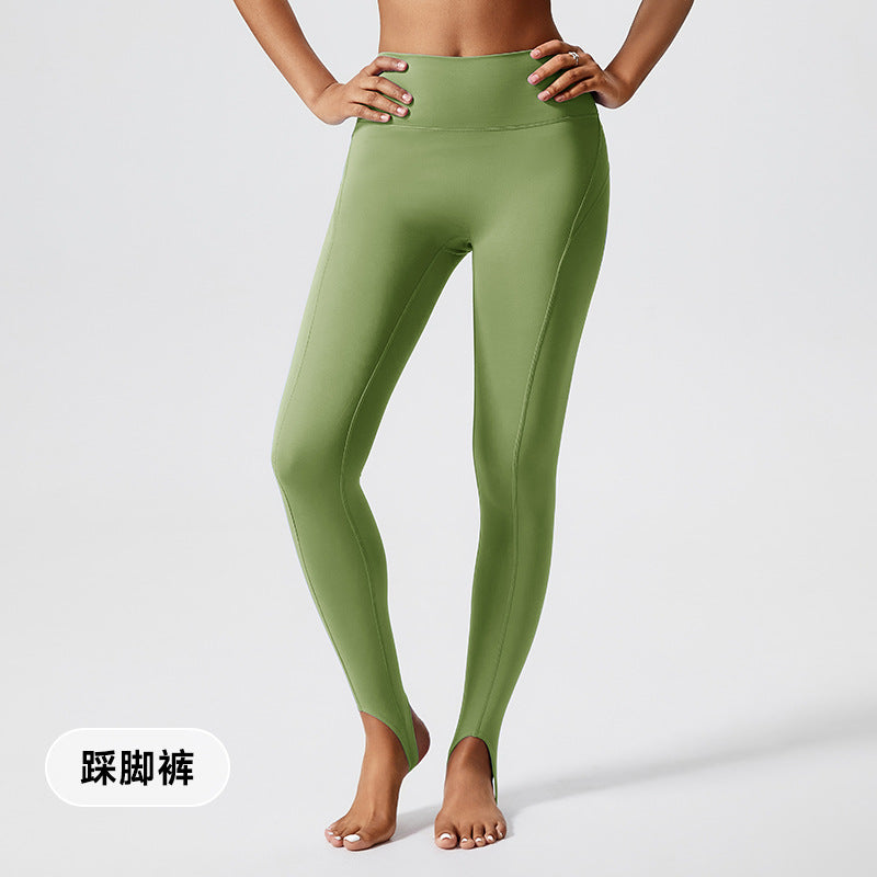 new arrivalcut out yoga clothes suit running outdoor sportswear tight back high waist peach hip fitness clothes