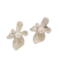 Super fairy french stereo flower circle earrings for women 2026 new style pearl earrings retroniche stylesense of design earrings