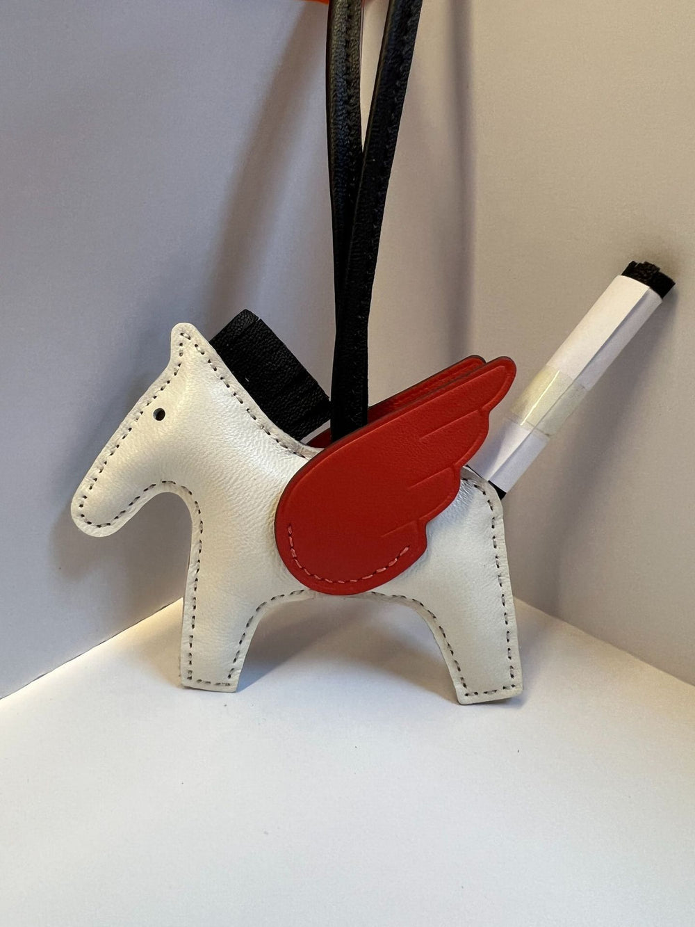 Pony pendant hand-stitched real goatskin angel pegasus keychain platinum bag pendant new arrival creative car pendant