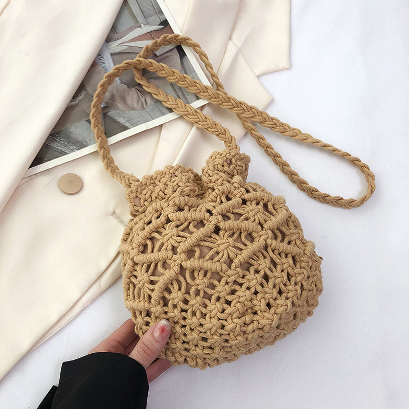 Small lucky bag woven messenger bag fashionable versatile small bag shoulder woven bag summer Internet celebrity niche woven shoulder bag