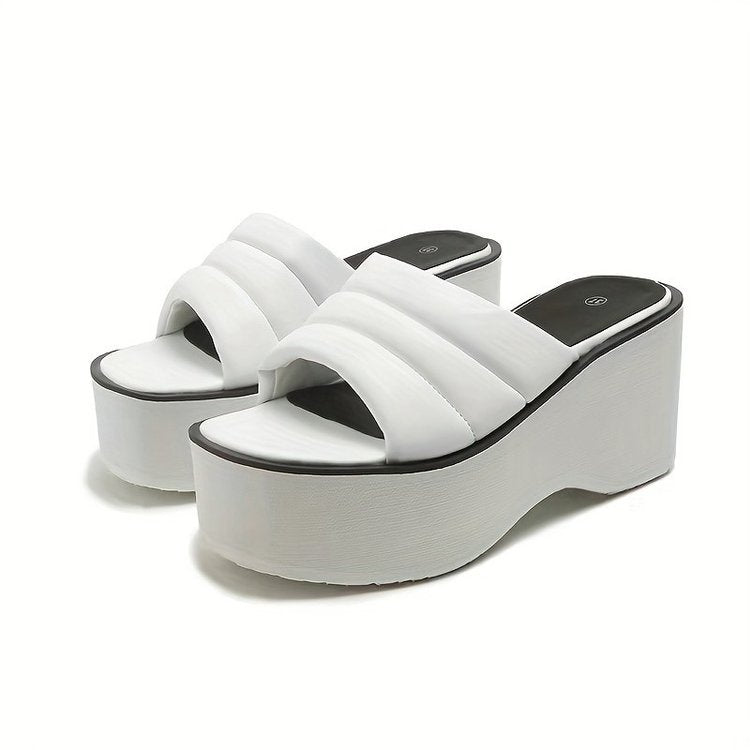 spring/autumn new arrival: plus-size platform slippers for women (sizes 35-43). wholesale available. dropshipping to  and