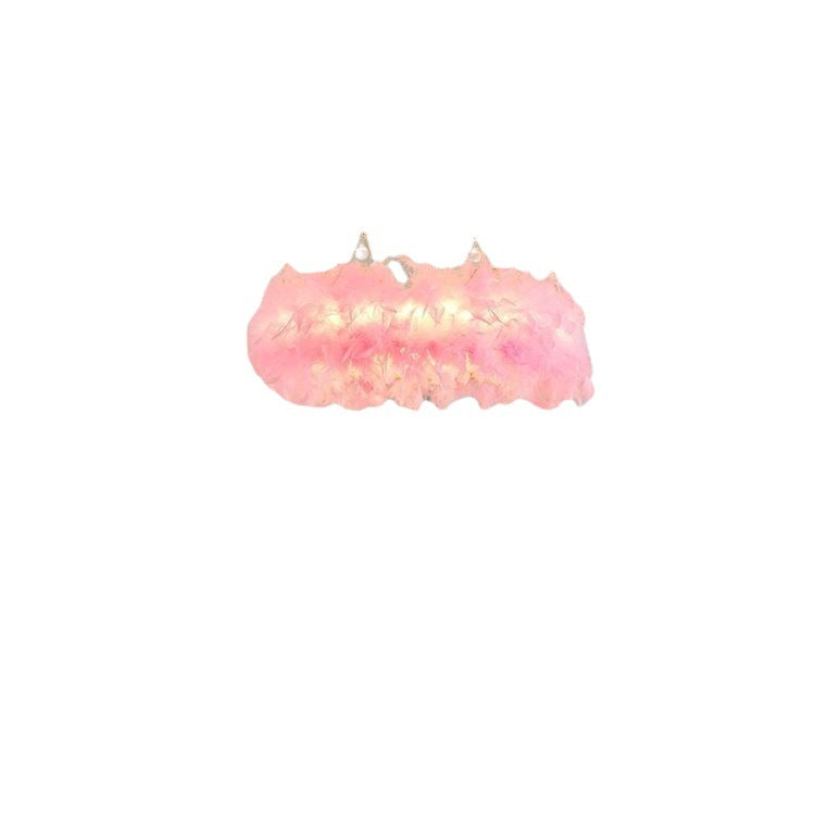 [Strict selection] Bedroom chandelier master bedroom feather lamp cream wind Internet celebrity crown lamp girl room cloakroom lamp