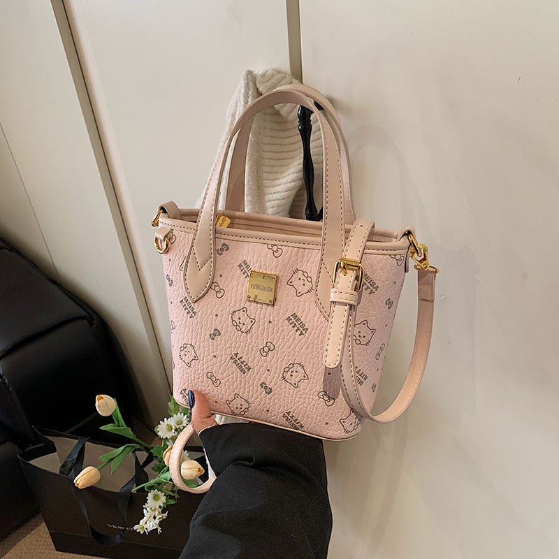 Cross-border super fire small bag women's spring and summer 2025 new versatile messenger bag popular this year portable bucket bag