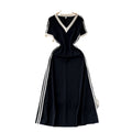 Frenchretro hepburn style little black dress for women, slightly fat, slimming look, retrocontrast colorv neck, short-sleeved, high waist, mid-length skirt