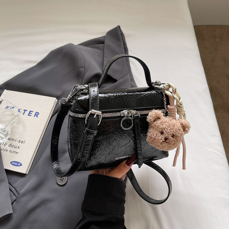 Cross-border burst pattern portable small bag women's 2025 summer new trendy lunch box bag niche shoulder messenger bag wholesale