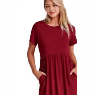 Spot 2024 new women's clothing   explosion temperament round neck pleated solid color pendulum dress