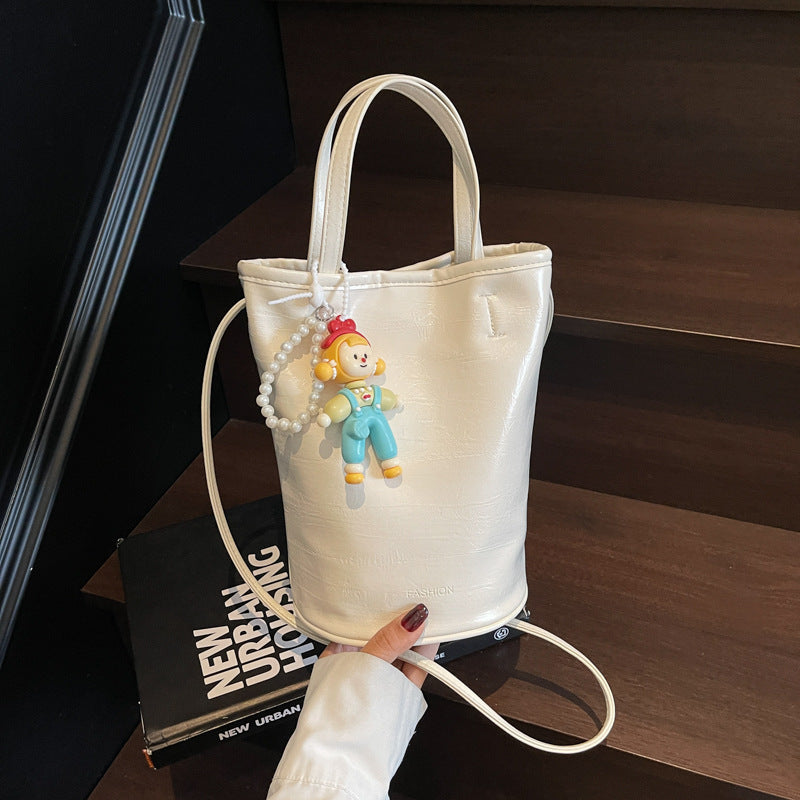 Cross-border popular small bags for women's summer versatile 2025 new simple and popular messenger bags Korean version of casual bucket bags