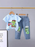 New boys' dinosaur skateboard print short-sleeve cotton t-shirt and jeans two-piece set - trendy summer outfit for toddlers and young children