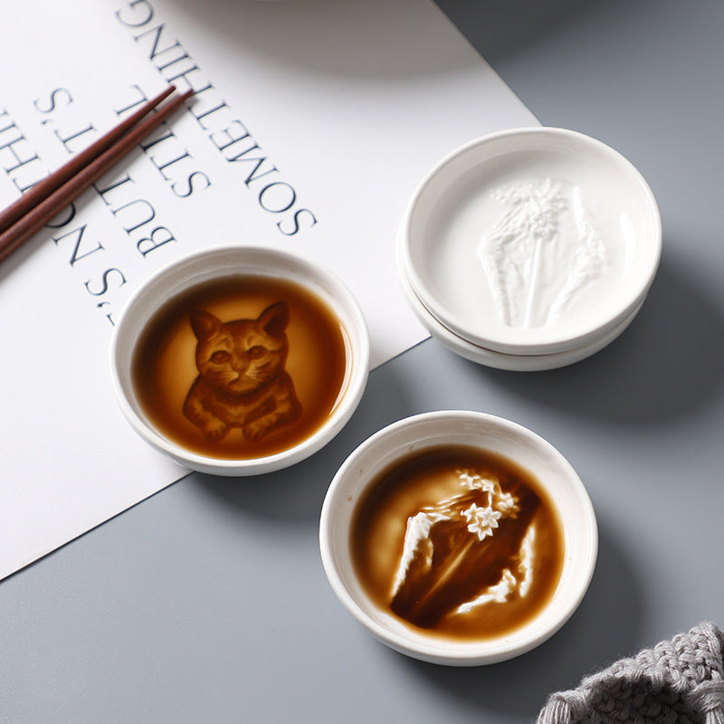 Ceramic tableware cartoon seasoning dipping dish for home bowls and chopsticks creative sauce hotel cute side dishes soy sauce wholesale