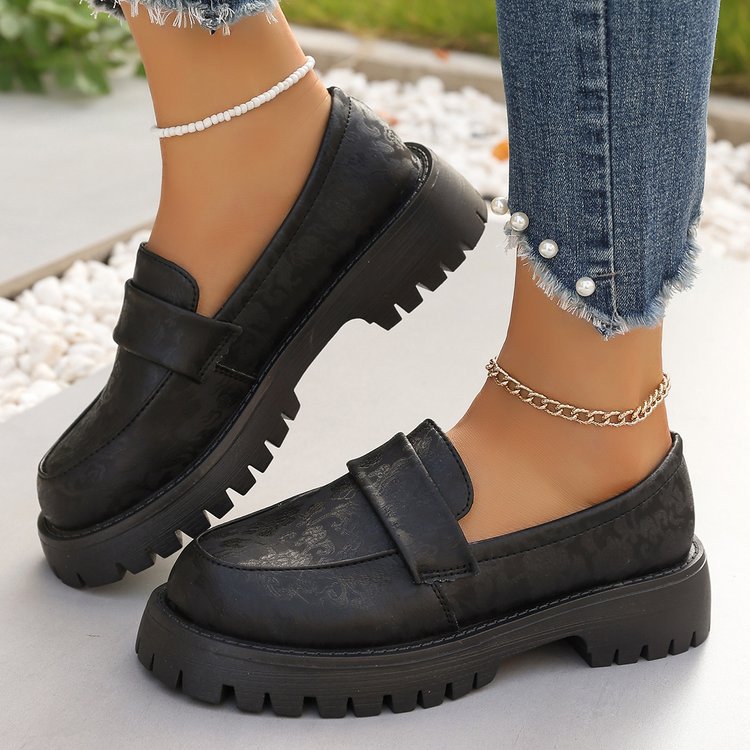 autumn new arrival: british style low-heel slip-on loafers - women's plus size export quality leather shoes for cross-border e-commerce