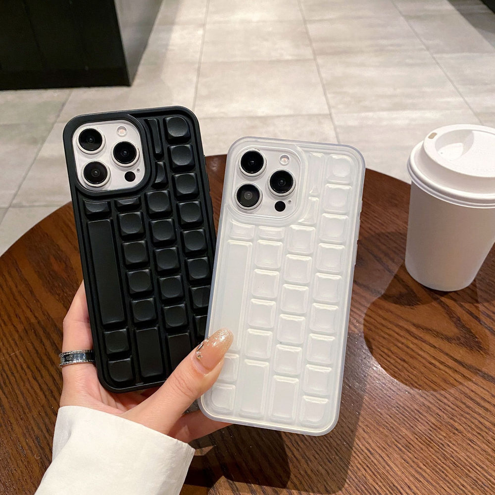 Suitable for iphone16pro keyboard grid mobile phone case apple 11/15 anti-fall soft protective cover findx9spro