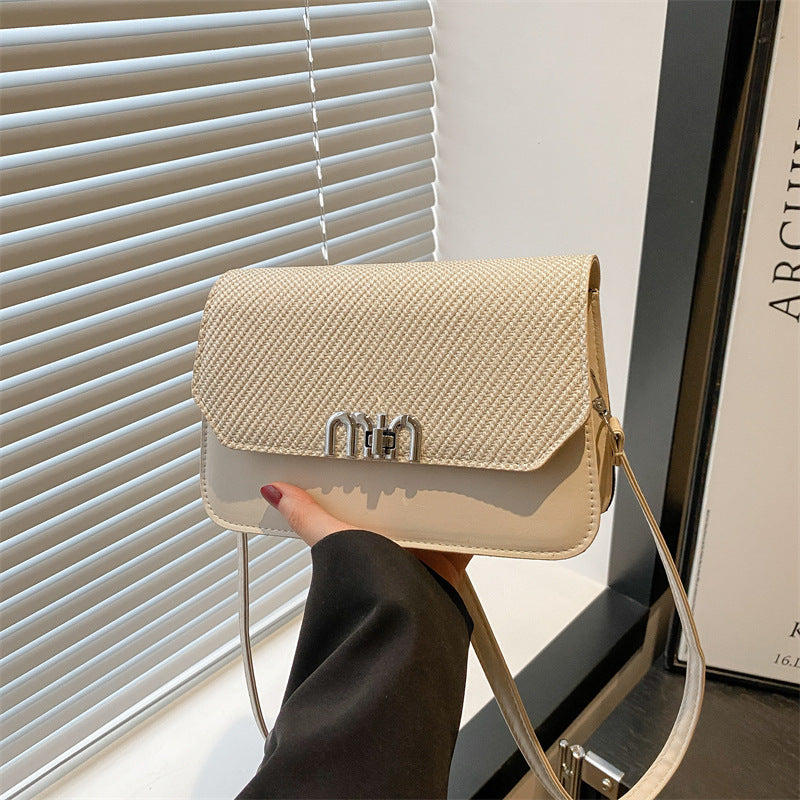 New fashion trend foreign style small square bag 2025 summer versatile popular simple high-end texture shoulder messenger bag