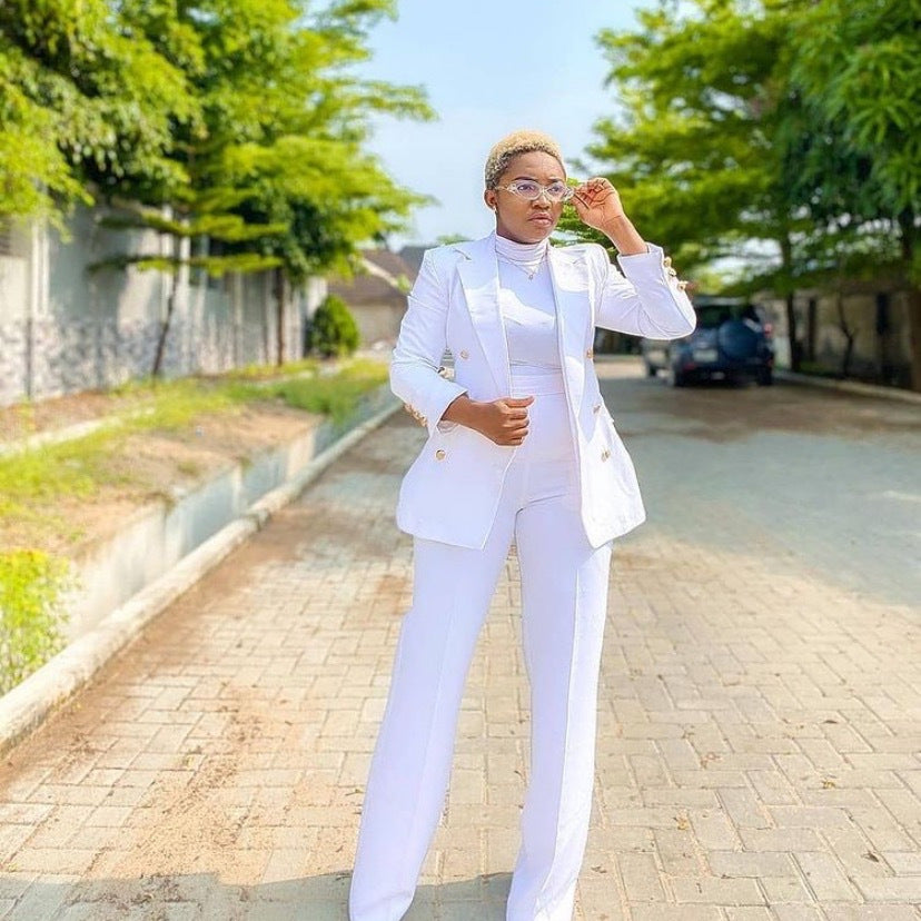 Special offer: cross-border white long-sleeved pantsuit - stylish, chic, and versatile for work or play