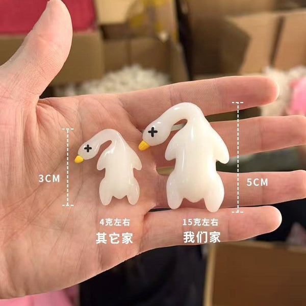 Car color-changing roast duck car pendant creative rearview mirror color-changing roast meat color-changing roast suckling pig cute car decoration