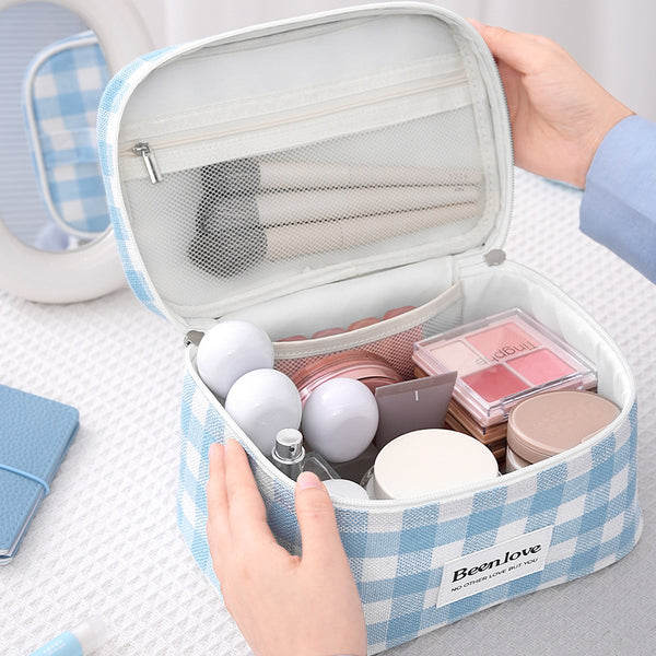 Beilian's new plaid cosmetic bag, portable large-capacity storage bag, business trip, hand-held cosmetics, toilet bag