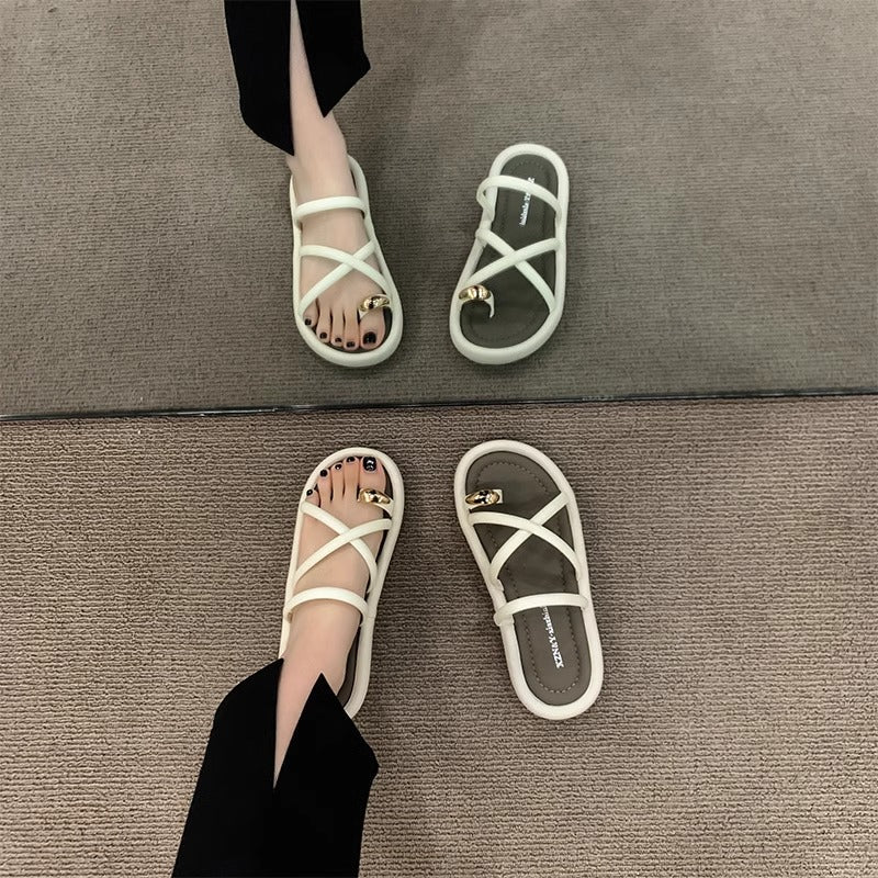 Thick sole toe sandals women's 2026 summernew arrivaloutwearfashionclassy fairy style cross beach sandals