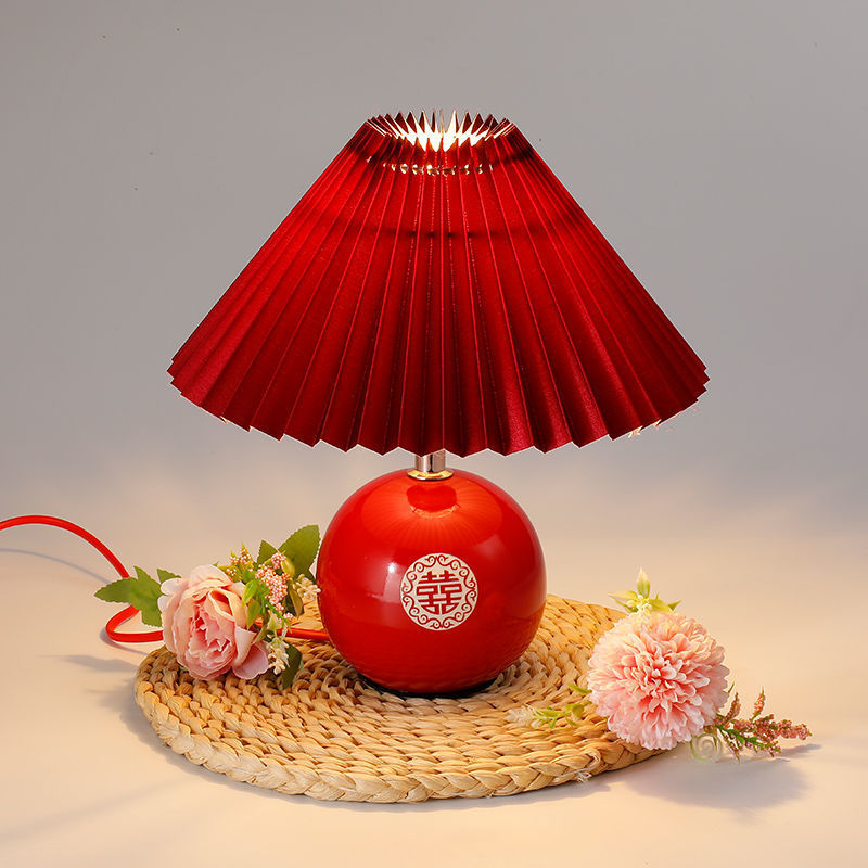 Wedding lamp wedding red wedding room bedside bedroom bedside red double happiness wedding gift decorative desk lamp