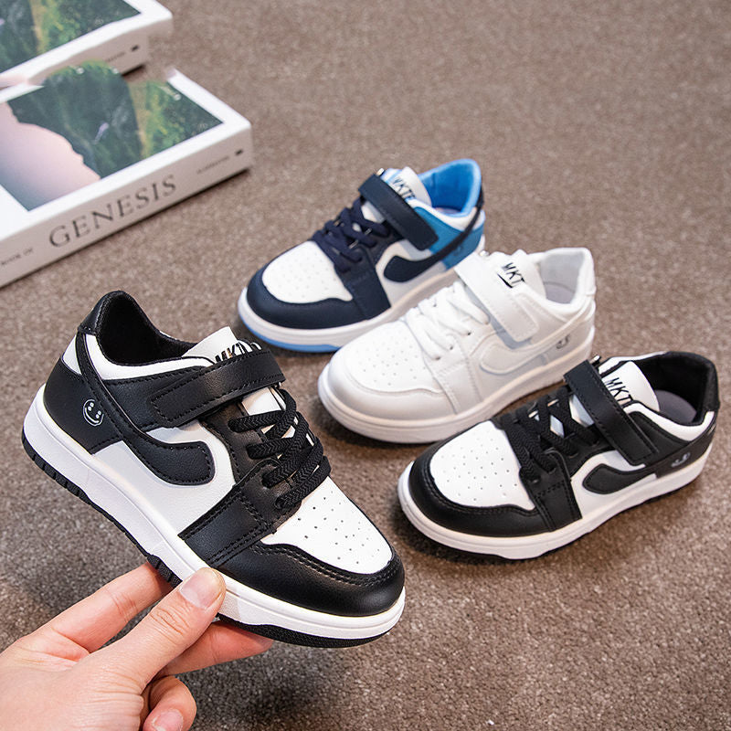 Boys' shoes spring 2025 new girls' sports shoes medium and large children's board shoes low-top aj children's breathable casual shoes