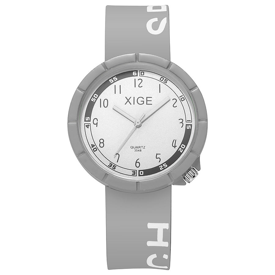 New arrivalcutekidswaterproof watch comfortable silicone colorful student boys and girls kids quartz watch wholesale