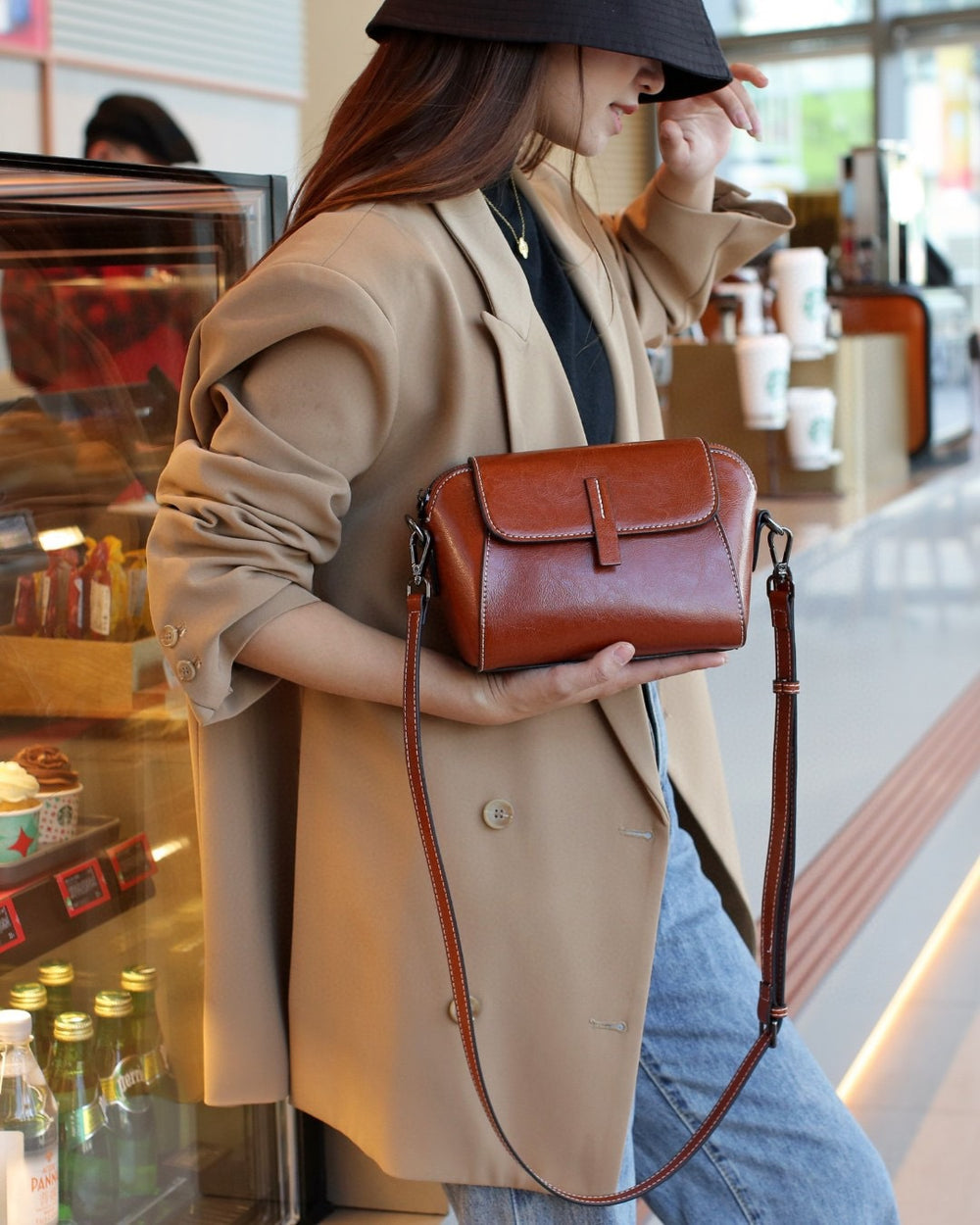 Oil wax cowhide women's bag shoulder crossbody women's bag practical multi-compartment casualfashion coin purse shell bag