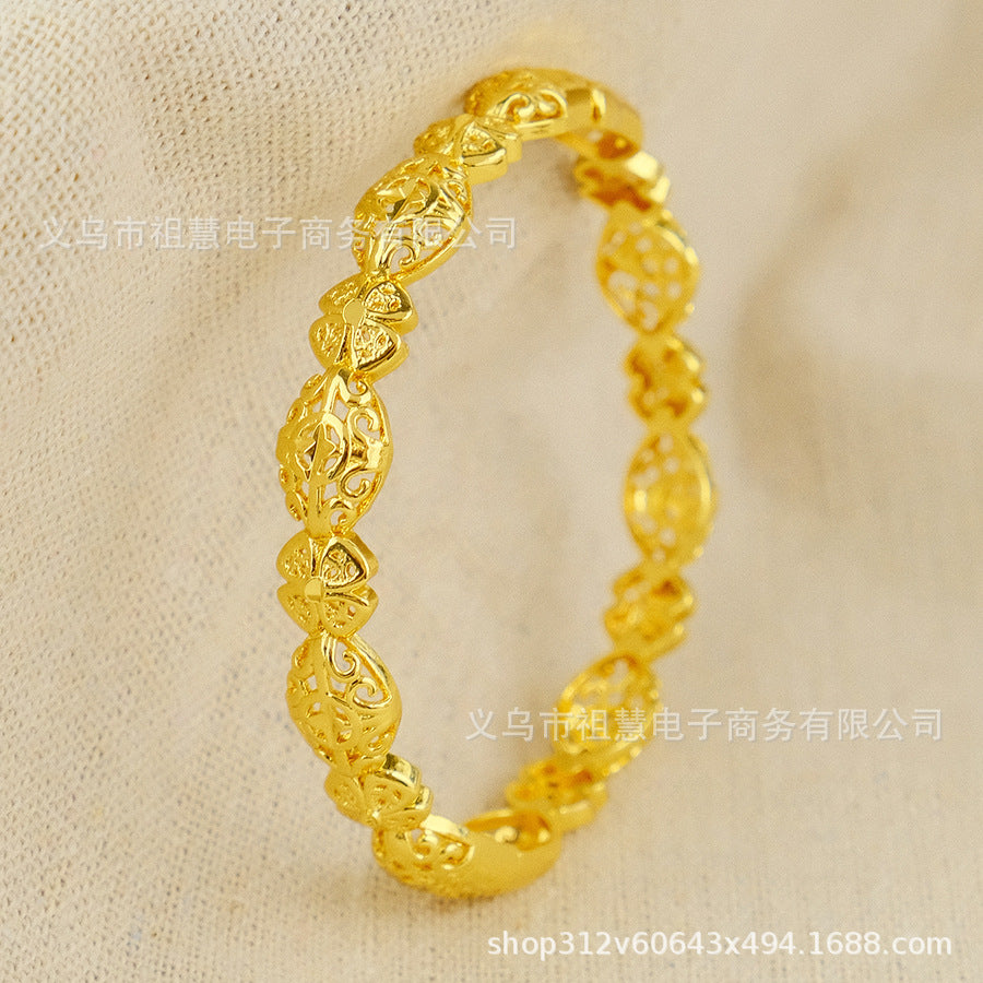 Wholesale middle eastern women's floral hollow-out design bangle dubai gold-plated luxury bracelet