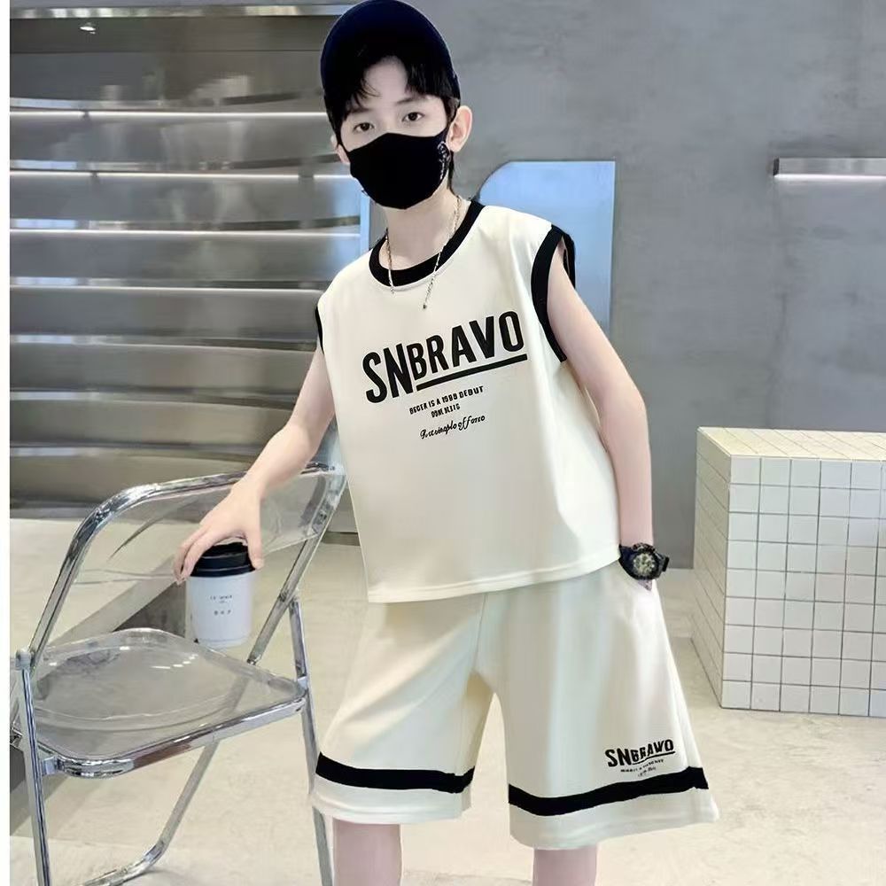 Boys' summer outfit set:  new summer collection - sleeveless sportswear for older boys, cool and trendy style