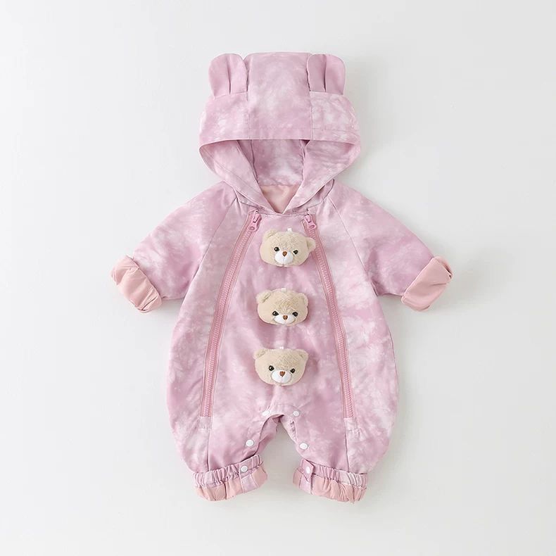 Newborn outfit for spring and autumn: baby clothes, cute romper, jumpsuit, outdoor jacket, crawling suit